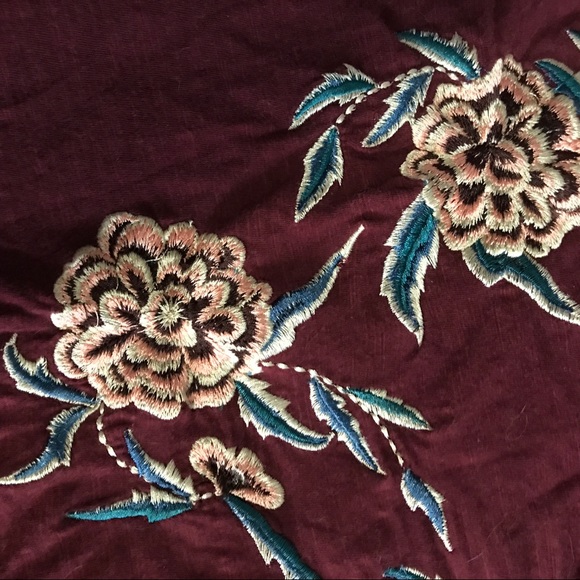 Lucky brand floral embroidered t-shirt - Picture 4 of 4